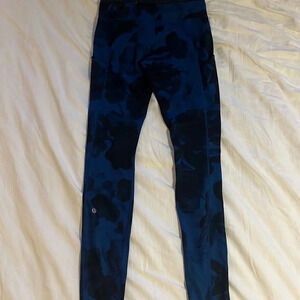 Blue Floral Lululemon Leggings 6